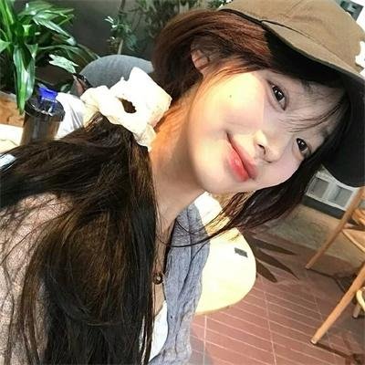住在我身体里的那个她